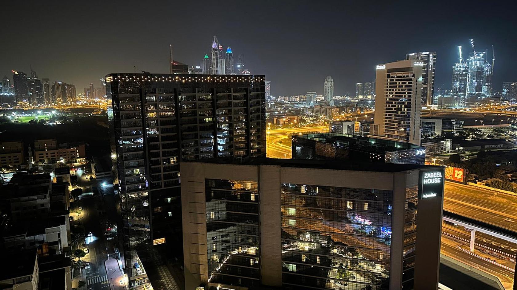 דובאי Horizon View Partition Room In Barsha Heights Near Metro מראה חיצוני תמונה